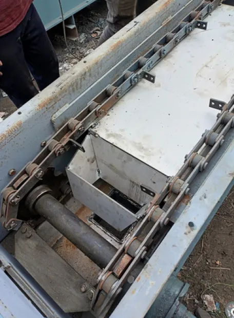 Drag Chain Feeder Assembly